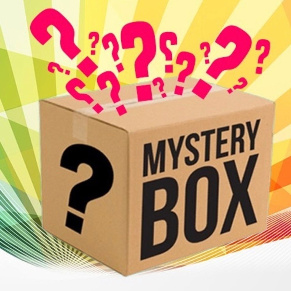 10 for $15 | Mystery Box | 10 items | Size: Small